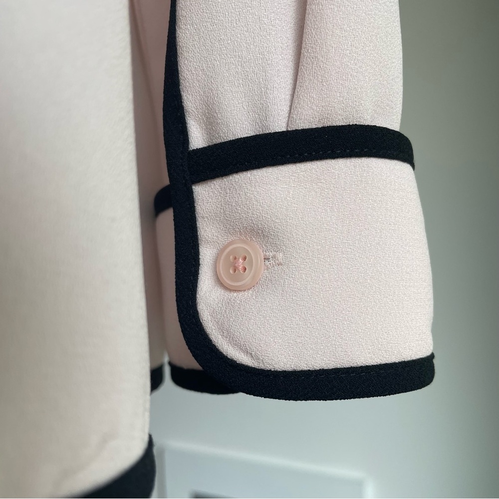 Talbots Pink Blush Blouse with Keyhole Closure and side Zipper in size X, NWOT - Picture 4 of 11